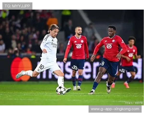 法甲摩纳哥前场高压见效,客场再获三分 法甲摩纳哥前场高压见效,客场再获三分